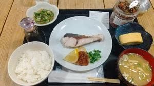 梅山鉄平食堂