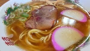 まるい麺類店