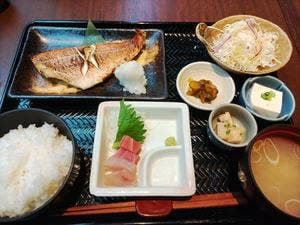 さかなさま 日比谷店
