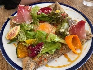 カフェ&ゲストハウス カヂヤ