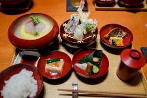 外苑前 僖成