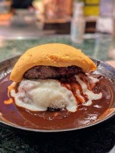 鉄板処 めぐろ