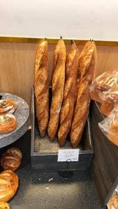 メゾンカイザー 白金高輪本店