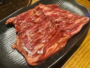 ホルモン劇場 den