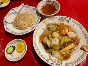 ひかり飯店