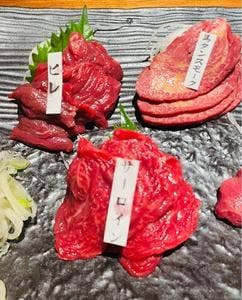 博多串焼き 馬肉料理 一九