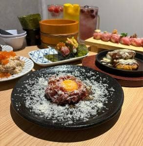 肉たらし 三宮駅前店