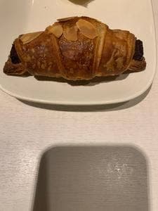 カフェ・ド・クリエ シャポー市川店