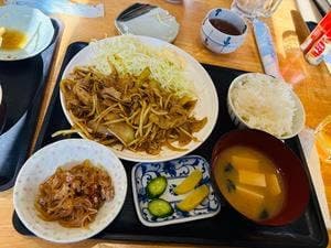 定食 旬の酒菜 お漬物 食堂 徳兵衛