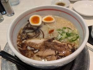 らあ麺ダイニング 為セバ成ル。KAKERU