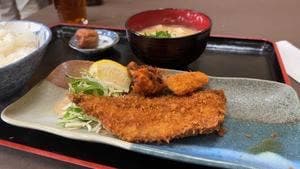 中華料理 三河屋