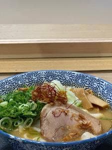 鶏だし中華そば 百蔵 談合坂SA上り