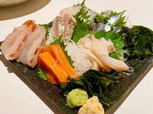 肉と魚と全席個室 七 新宿東口店