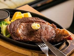 ステーキ&ハンバーグ ダンデライオン