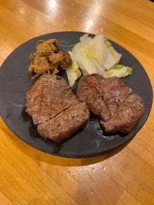 牛タンいろ葉 歌舞伎町レッドのれん街