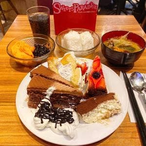 スイーツパラダイス 新宿東口店
