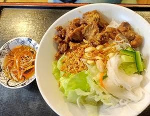 ベトナム料理専門店 PHỞ VIỆT QUÁN - ベトナム・フォー