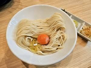 酒と肴とらぁめん 呑気