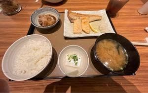 やよい軒 牛久上柏田店
