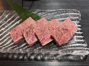 YAKINIKU 八山牛