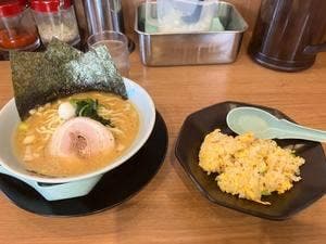 横浜家系ラーメン 町田商店 多治見店