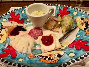 トラットリア ラ タルタルギーナ