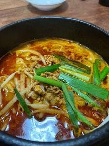 中国料理 鴨川食堂