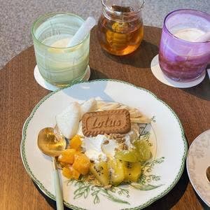 cafe milky greek 麻布十番店