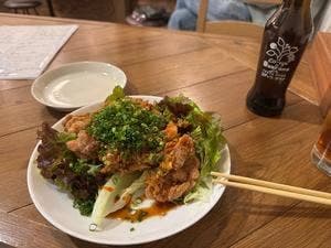 来亜遥々