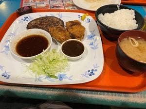 金かつ