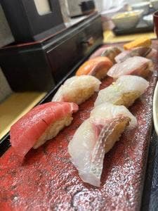 魚屋 UOTACHI