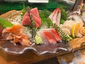 鮨処 祭 仲見世店