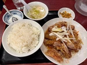 明華楼 本館