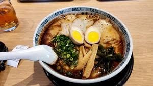 桂花ラーメン徳王店
