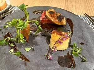 レストラン アッシュ クロスホテル札幌