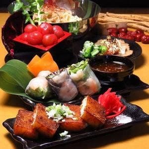 ダイニングバー扉