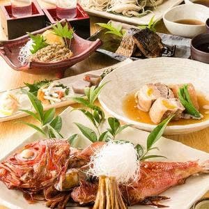 肉汁餃子と炭火焼き鳥 語り屋 全席個室居酒屋 豊田市駅前店