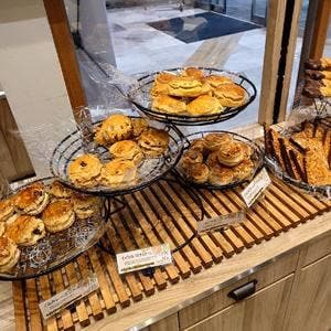 CASCADE ソコラ塚口店