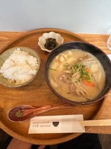 やせうまだんご汁とおやつ 日日花