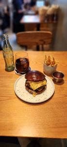Gui's Burger
