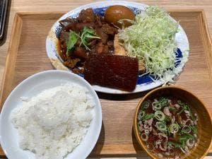 肉めし岡もと 足立入谷店