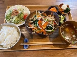 キッチン椎の実