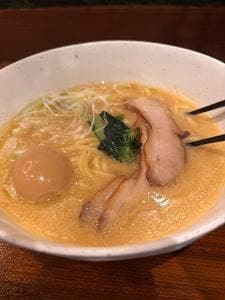 東京とんこつ Echika fit永田町店