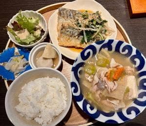 麹町BAR楽日庵