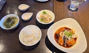 四川料理 シンフー