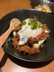 炭火焼・肉酒場 火なた