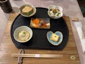 湖上苑