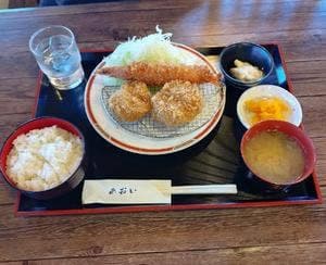 とんかつ あおい