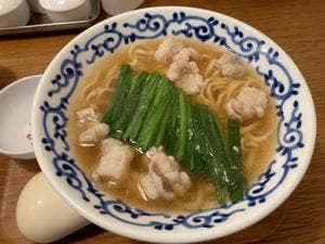 支那そば 月や 博多めん街道店