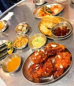 韓国酒場 コッキオ ルクア大阪店
